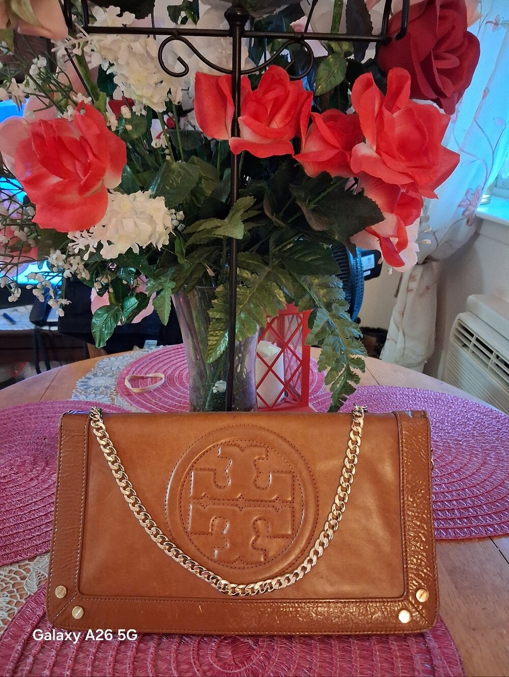VINTAGE Tory Burch Reva Logo Flapover Caramel Leather Gold Chain Clutch/Bag
